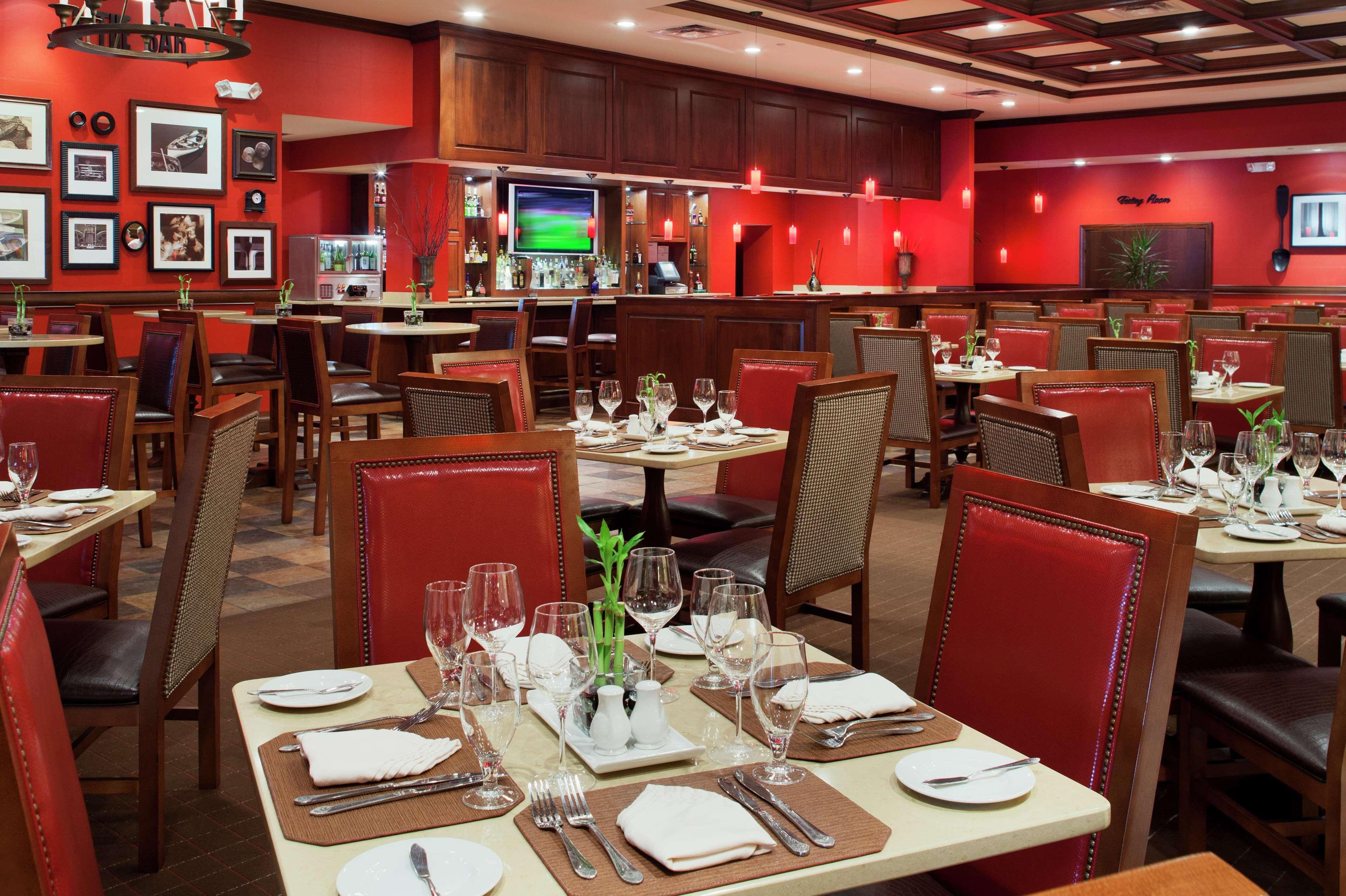 Doubletree By Hilton Cincinnati Airport Хеброн Ресторан фото