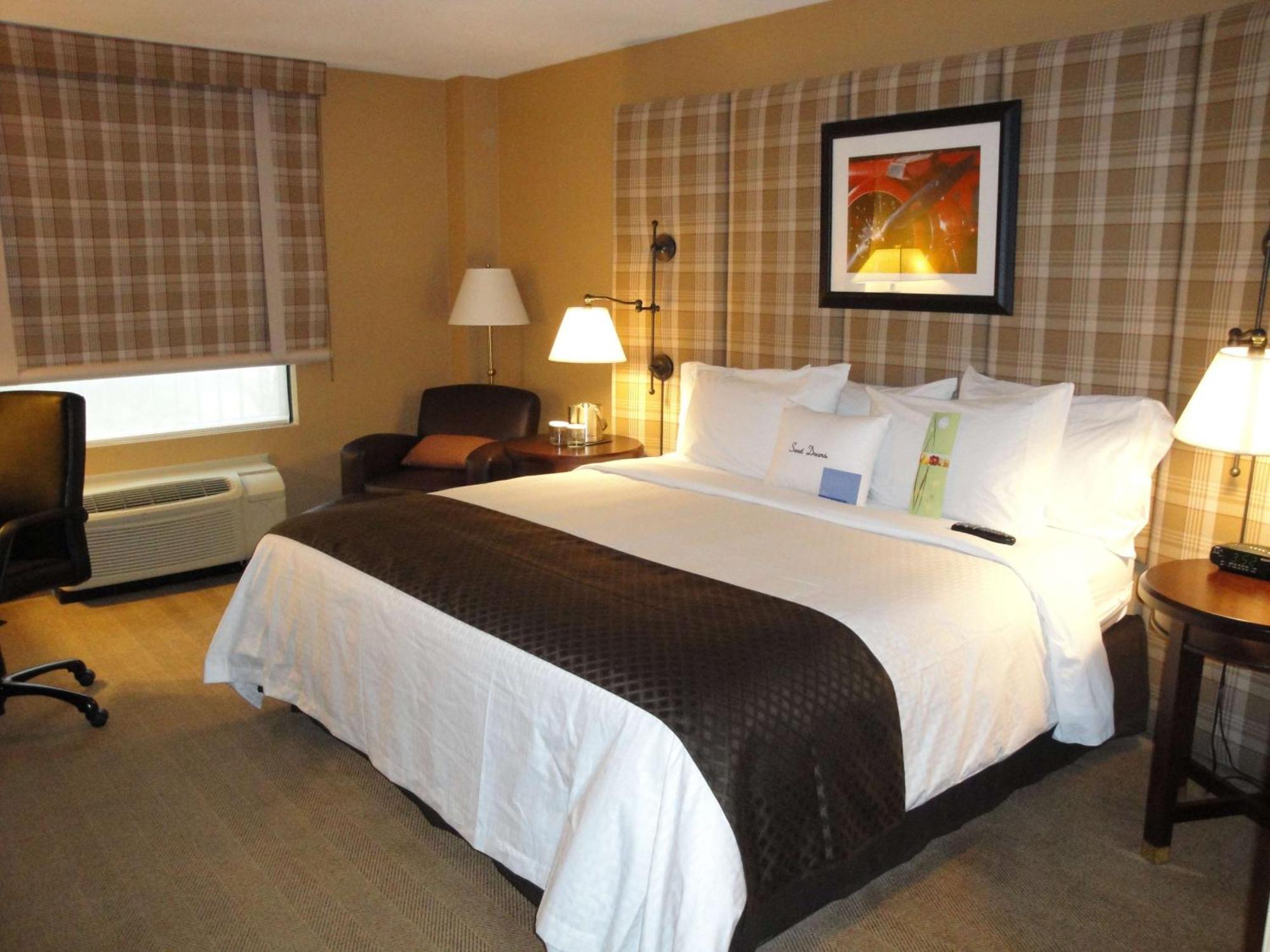 Doubletree By Hilton Cincinnati Airport Хеброн Экстерьер фото